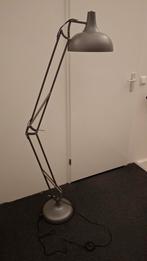 Industriële grijze vloerlamp, Ophalen, Gebruikt, Metaal, 150 tot 200 cm
