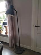 Ikea vloerlamp hektar grijs, Huis en Inrichting, Lampen | Vloerlampen, Ophalen, Zo goed als nieuw, 150 tot 200 cm