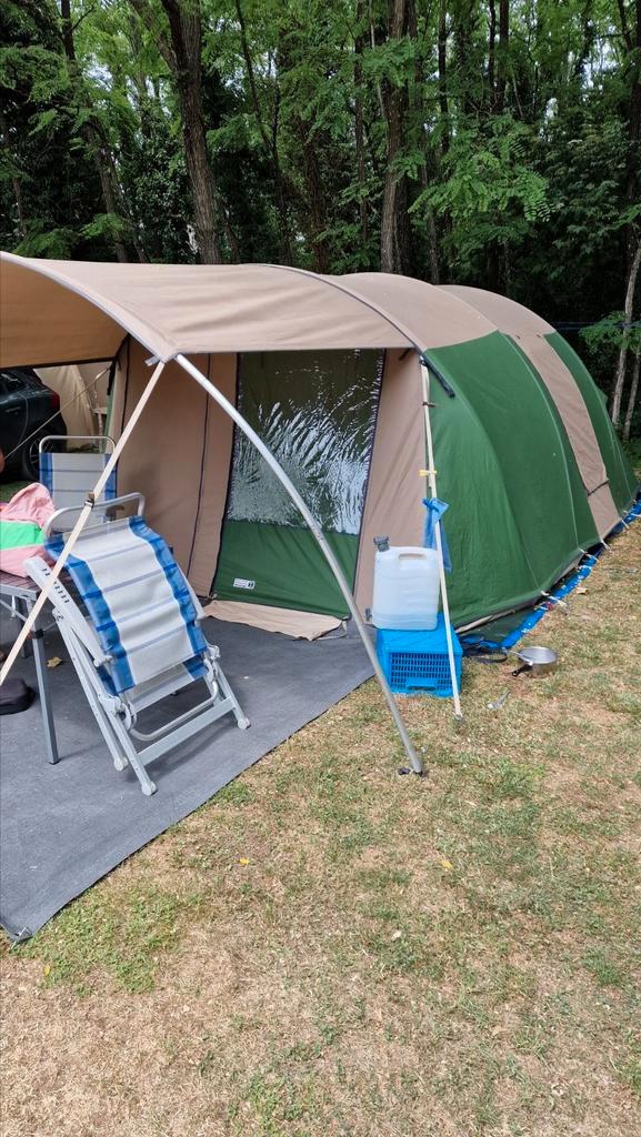 Falco Zeearend 4, Caravans en Kamperen, Tenten, tot en met 4, Gebruikt, Ophalen