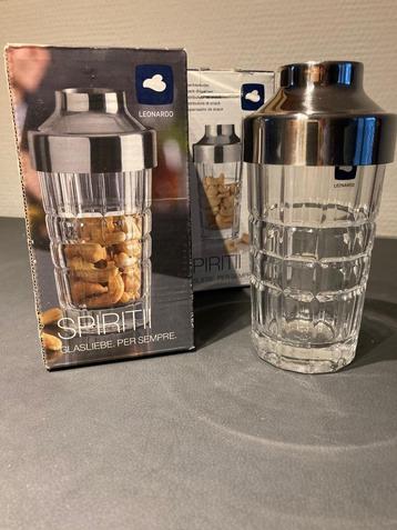 Leonardo Spiritii snackdispenser per stuk beschikbaar voor biedingen
