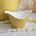 Plateelbakkerij Zuid Holland Gouda roomkannetje geel, Antiek en Kunst, Antiek | Servies los, Ophalen of Verzenden
