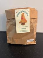 Zelfmaakpakket paddestoel atelier Wishing Wonders, Hobby en Vrije tijd, Vilt, Verzenden, Nieuw, Figuurtje(s), Wolvilt