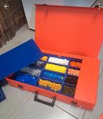 Veel ministeck in vintage koffer, Hobby en Vrije tijd, Ministeck, Ophalen of Verzenden, Gebruikt, Losse ministeck of Strip