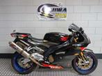 APRILIA RSV MILLE FACTORY (bj 2005), 2 cilinders, Motorrijbewijs A, Bedrijf, Super Sport