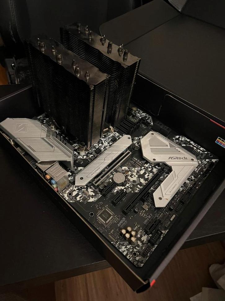 Gaming PC onderdelen: i7-9700K + 32GB 3600MHz RAM + GTX 1060, Computers en Software, Processors, Gebruikt, 8-core, 3 tot 4 Ghz