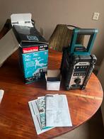 Gloednieuwe Makita Bouwradio DMR110N - DAB+, Ophalen of Verzenden, Nieuw, Bouwradio
