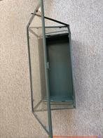 Glazen kastje met metalen frame, Huis en Inrichting, Kasten | Vitrinekasten, Ophalen, Minder dan 50 cm, 100 tot 150 cm, Minder dan 25 cm