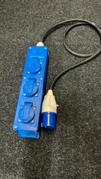 Crusader stekkerblok met CEE aansluiting Met 1,5 meter kabel, Caravans en Kamperen, Ophalen, Zo goed als nieuw