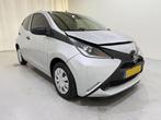 Toyota Aygo HB 1.0 VVT-i Fun Airco (bj 2017), Handgeschakeld, Zilver of Grijs, 998 cc, Benzine
