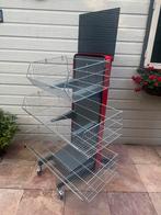 Uiterst mooie vorm gegeven en stylvolle winkel display, Ophalen, Display, Display@email.nl, Displaystraat 1