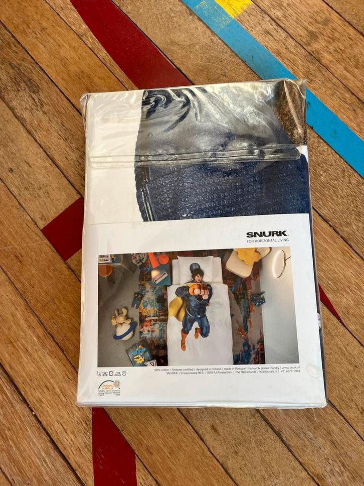 Snurk Dekbedovertrek - Superheld Design, Huis en Inrichting, Slaapkamer | Beddengoed, Nieuw, Dekbedovertrek, Eenpersoons, Overige kleuren