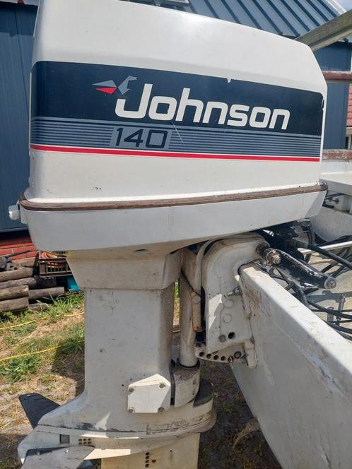 Johnson 140PK V4 defekt, Watersport en Boten, Bootonderdelen, Gebruikt, Motor en Techniek, Motorboot, Ophalen