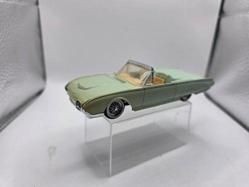 Ford thunderbird, Hobby en Vrije tijd, Modelauto's | 1:43, Zo goed als nieuw, Auto, Solido, Ophalen of Verzenden