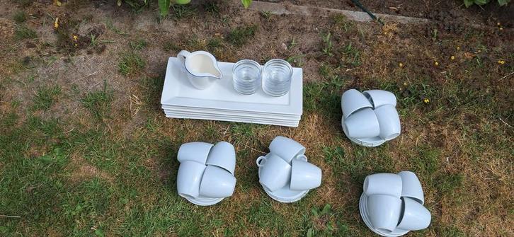 Servies  kopjes ed, Huis en Inrichting, Keuken | Servies, Zo goed als nieuw, Kop(pen) en/of Schotel(s), Overige stijlen, Porselein