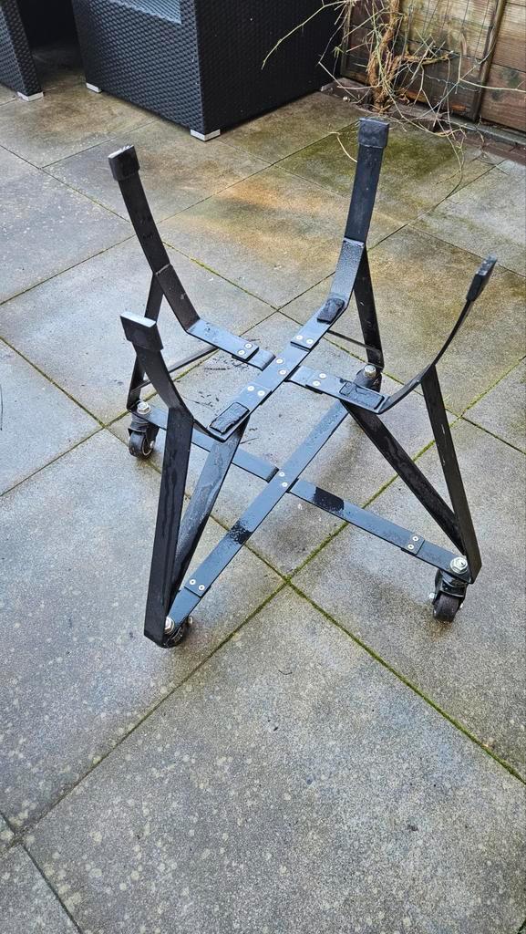 Kamado Keij Large Onderstel (55cm), Tuin en Terras, Houtskoolbarbecues, Gebruikt, Ophalen