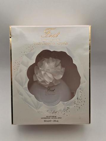 Van Cleef & Arpels First Edition Blanche Eau De Parfum 60ML beschikbaar voor biedingen