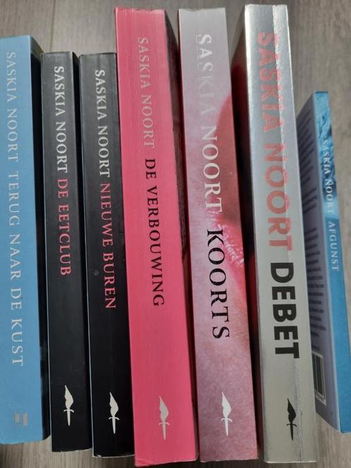 Verschillende Nederlandstalige boeken Saskia Noort, Boeken, Thrillers, Zo goed als nieuw, Nederland, Ophalen of Verzenden