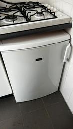 Zanussi grote koelkast en bomann kleine vriezer, Witgoed en Apparatuur, Koelkasten en IJskasten, 200 liter of meer, Ophalen of Verzenden