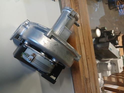 VENTILATOR NEFIT SMARTLINE 7099387, Doe-het-zelf en Verbouw, Verwarming en Radiatoren, Nieuw, Cv-ketel of Combi-ketel, 800 watt of meer