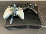Xbox 360 met kabels en 2 controllers., Met 2 controllers, Gebruikt, Ophalen of Verzenden