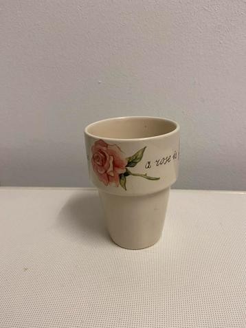 Beker A Rose is A Rose van Jet 10/7,5cm beschikbaar voor biedingen
