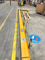 Zwenkkraan  500 kg, Doe-het-zelf en Verbouw, Lieren en Takels, Ophalen of Verzenden, Gebruikt