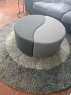 Poef / salontafel/ antraciet grijs. 90x40 hoog, Ophalen, Rond, Minder dan 50 cm, Zo goed als nieuw