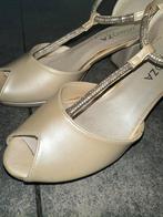 Bruidsschoenen met steentjes blokhak maat 37, Mimoza, Wit, Schoenen, Ophalen of Verzenden