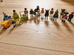16 Playmobil poppetjes, wiegje, speelkleed en trolley, Kinderen en Baby's, Speelgoed | Playmobil, Ophalen of Verzenden, Zo goed als nieuw