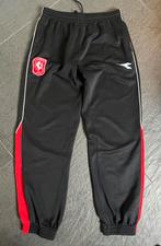 Twente trainingbroek maat M, Maat 48/50 (M), Zwart, Ophalen of Verzenden, Voetbal