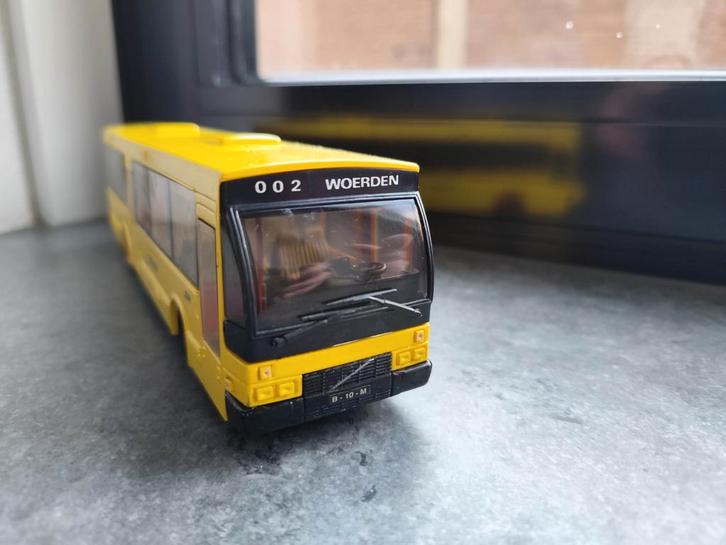 AHC models Den oudsten Volvo streekbus 1:43, Hobby en Vrije tijd, Modelauto's | 1:43, Zo goed als nieuw, Auto, Overige merken