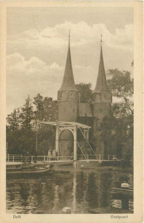 (386-268-015) Delft Oostpoort, Verzamelen, Ansichtkaarten | Nederland, Zuid-Holland, Verzenden