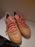 Reebok sneakers zalmkleurig maat 41 zgan € 50, Overige kleuren, Ophalen of Verzenden, Sneakers of Gympen, Reebok