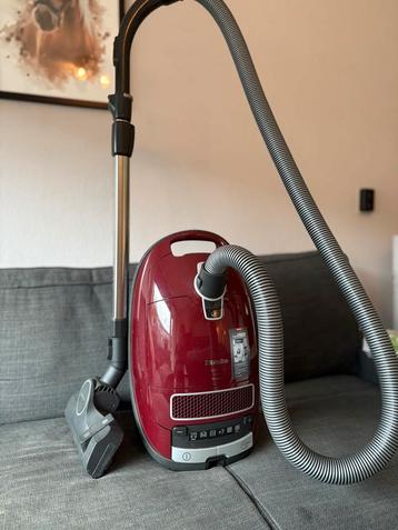 Miele Complete C3 Active Powerline - Refurbished! beschikbaar voor biedingen