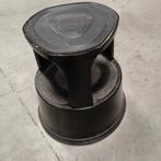 Opstapkruk metaal verrijdbaar zwart hoogte 41 cm, Ophalen, Gebruikt, Staal, X