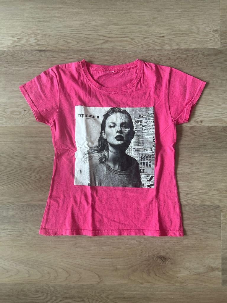 Taylor Swift reputation T-shirt, Ophalen of Verzenden, Zo goed als nieuw, Korte mouw, Roze