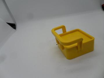 Duplo schoolstoeltje beschikbaar voor biedingen