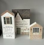 Houten huisjes met tekst, Ophalen of Verzenden, Zo goed als nieuw
