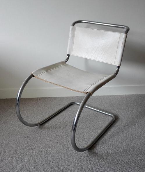 Mies van der Rohe M10 buisstoel wit stoel leer 70-er Knoll, Huis en Inrichting, Stoelen, Gebruikt, Eén, Leer, Metaal, Wit, Ophalen