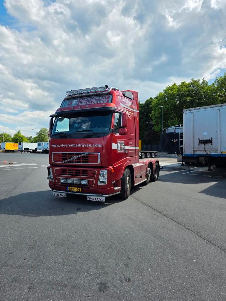 Volvo FH 400 – BS-XL-26 – 2007 – 450.000 km – 4-persoons, Auto's, Vrachtwagens, Particulier, Volvo, Diesel, Euro 4, Automaat, Rood