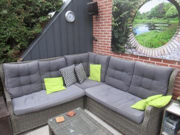 lounge bank hoge leuning beschikbaar voor biedingen