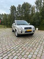 Hyundai Tucson 2.0L, Nieuwe apk., Auto's, 74 €/maand, 4 cilinders, Origineel Nederlands, Handgeschakeld
