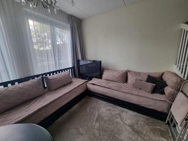 Marokkaanse Sedari Banken + 2 Tafels, Huis en Inrichting, Banken | Complete zithoeken, Gebruikt, Hout, Ophalen of Verzenden