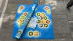 Catan Playmats Islands & Dessert - Zo Goed Als Nieuw, Hobby en Vrije tijd, Gezelschapsspellen | Bordspellen, Drie of vier spelers