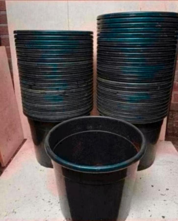 Kweekpotten bloempotten plantenpotten containers 20 liter, Tuin en Terras, Bloembakken en Plantenbakken, Gebruikt, Kunststof, Minder dan 30 cm