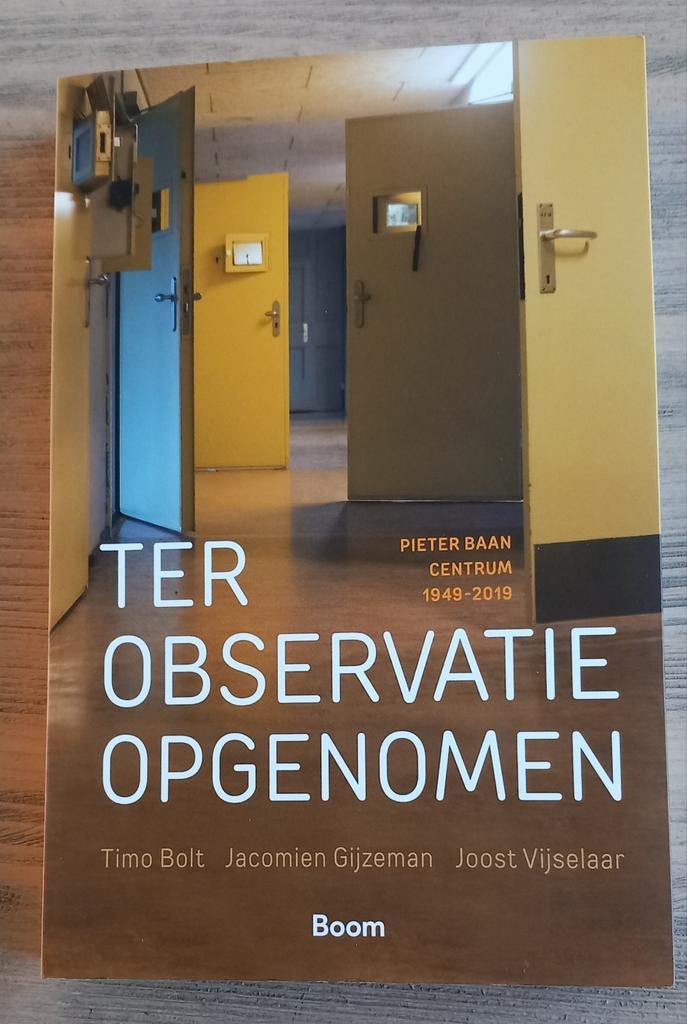 Joost Vijselaar - Ter observatie opgenomen, Ophalen of Verzenden, Nieuw, Joost Vijselaar; Timo Bolt; Jacomien Gijzeman