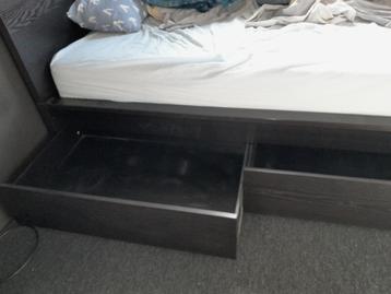 bedframe 90*200 met lattenbodem en onderlades - afbeelding 1