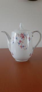 LEUK GEBLOEMD VINTAGE THEESERVIES, Antiek en Kunst, Ophalen of Verzenden
