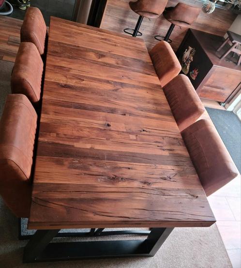 Te koop : Massieve eettafel (zonder stoelen), Huis en Inrichting, Tafels | Eettafels, Gebruikt, 50 tot 100 cm, 200 cm of meer