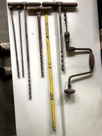 Antieke houtboren, Ophalen